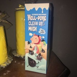 Elizavecca MilkyPiggy Hello Pore Clean Up Mask